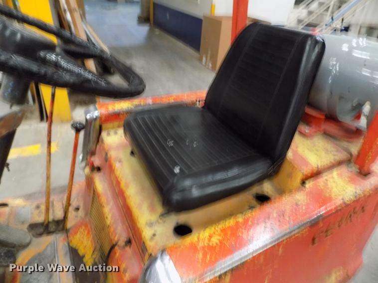 image for item FG9407 1965 Clark CF40B forklift