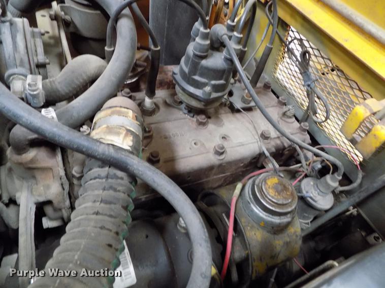 image for item FG9407 1965 Clark CF40B forklift