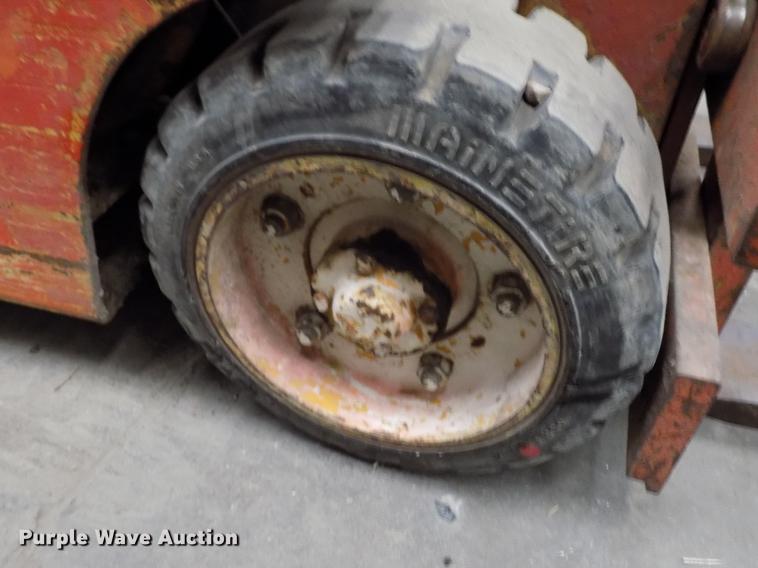 image for item FG9407 1965 Clark CF40B forklift