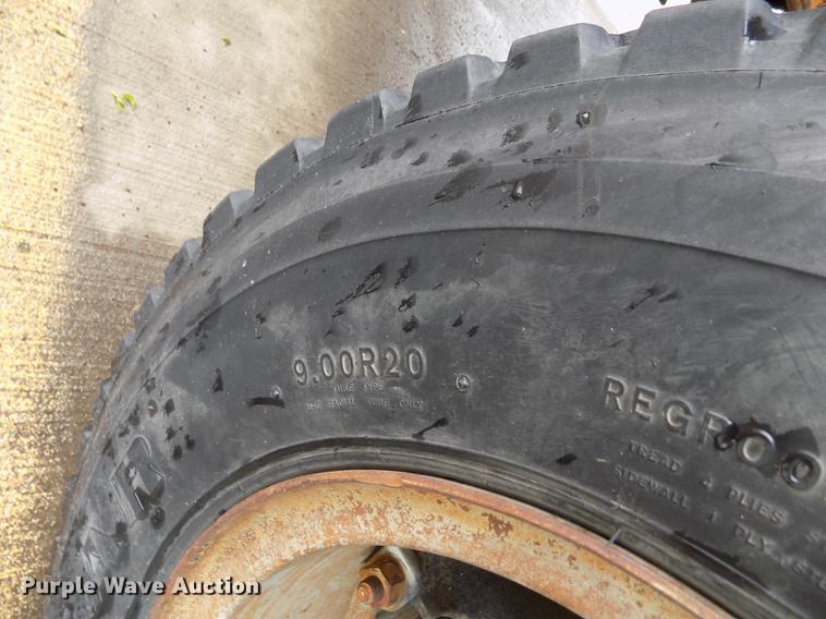 image for item FG9408 1971 International Loadstar 1700 dump truck