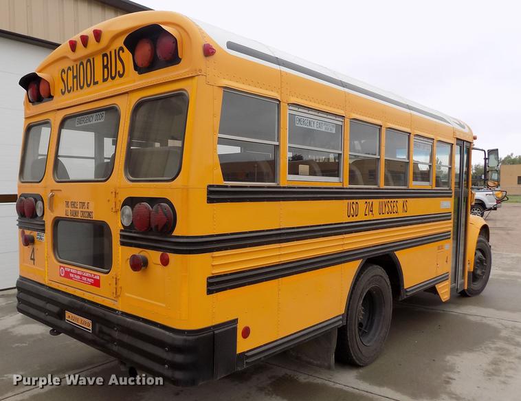 image for item FG9409 1997 International 3800 school bus