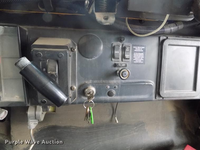 image for item FG9409 1997 International 3800 school bus