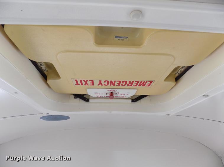 image for item FG9409 1997 International 3800 school bus