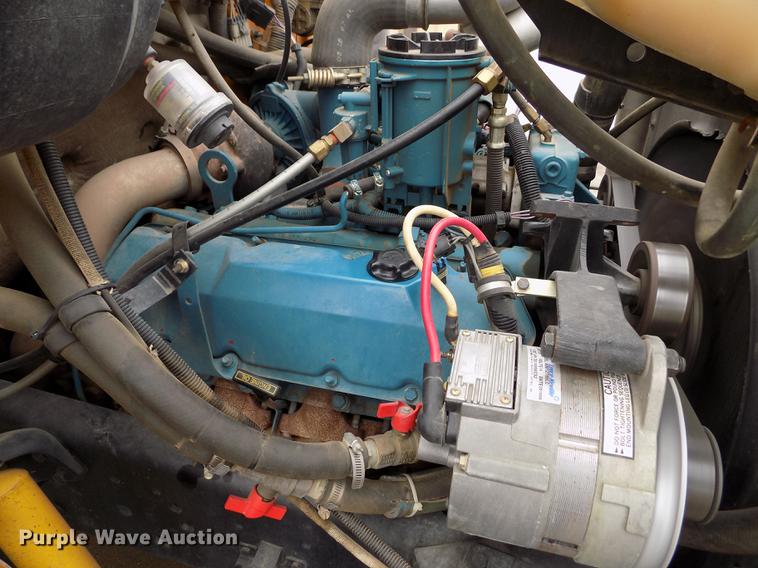 image for item FG9409 1997 International 3800 school bus