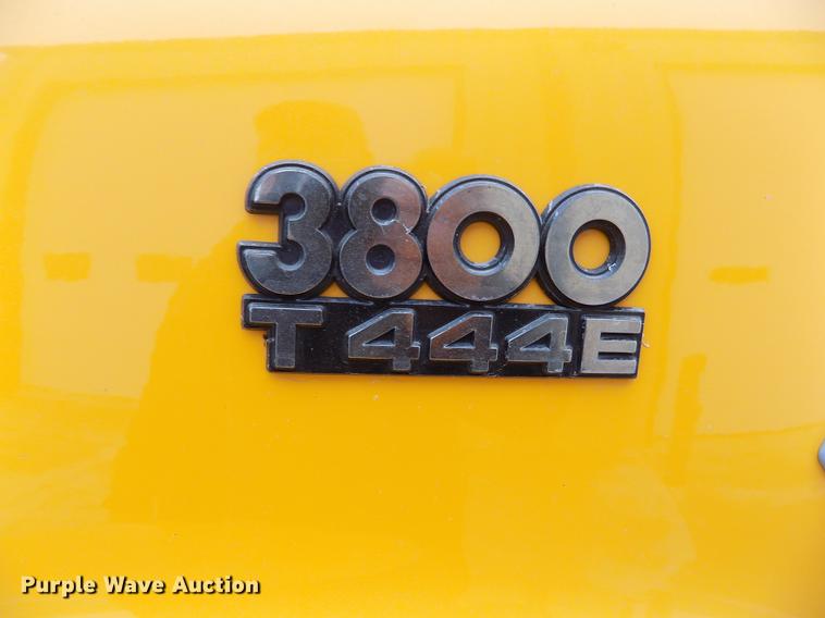 image for item FG9409 1997 International 3800 school bus