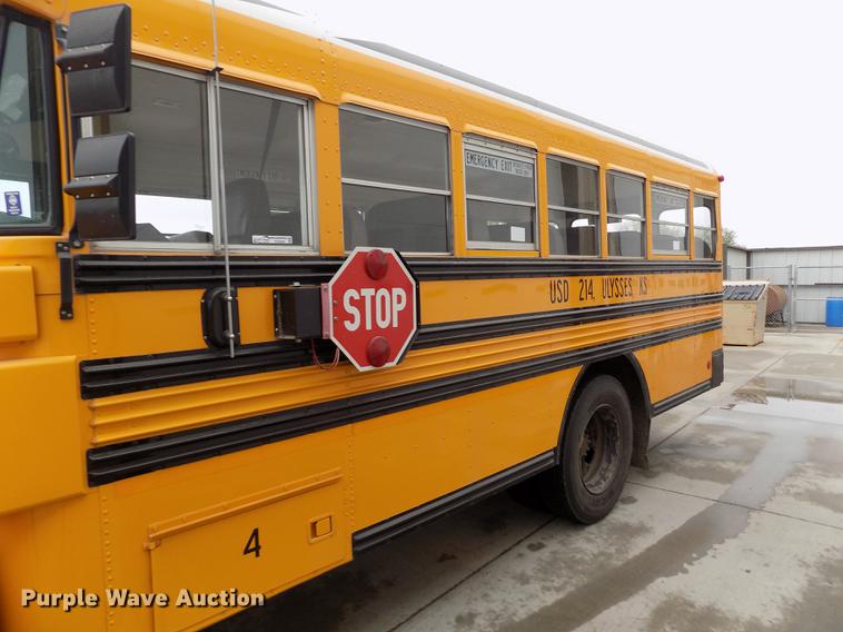 image for item FG9409 1997 International 3800 school bus