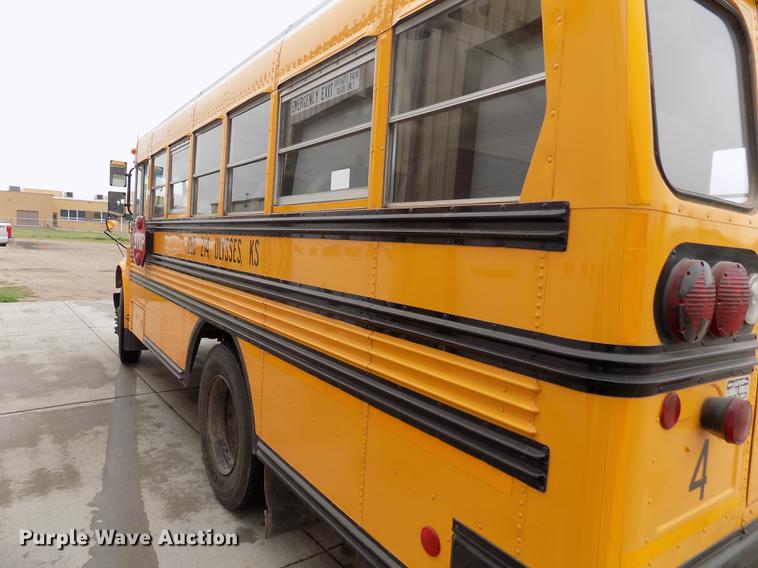image for item FG9409 1997 International 3800 school bus