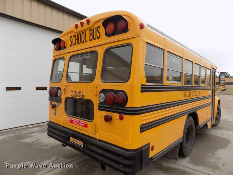 image for item FG9409 1997 International 3800 school bus