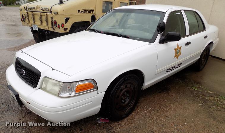 image for item FG9410 2011 Ford Crown Victoria Police Interceptor