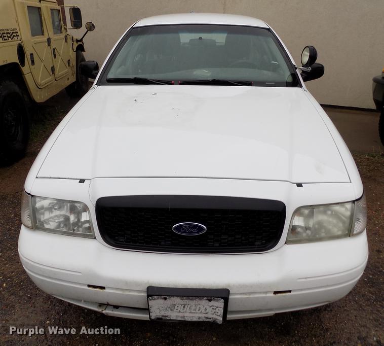 image for item FG9410 2011 Ford Crown Victoria Police Interceptor