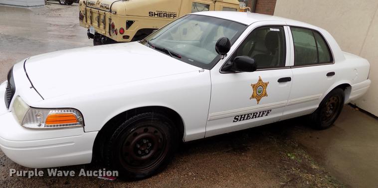 image for item FG9410 2011 Ford Crown Victoria Police Interceptor