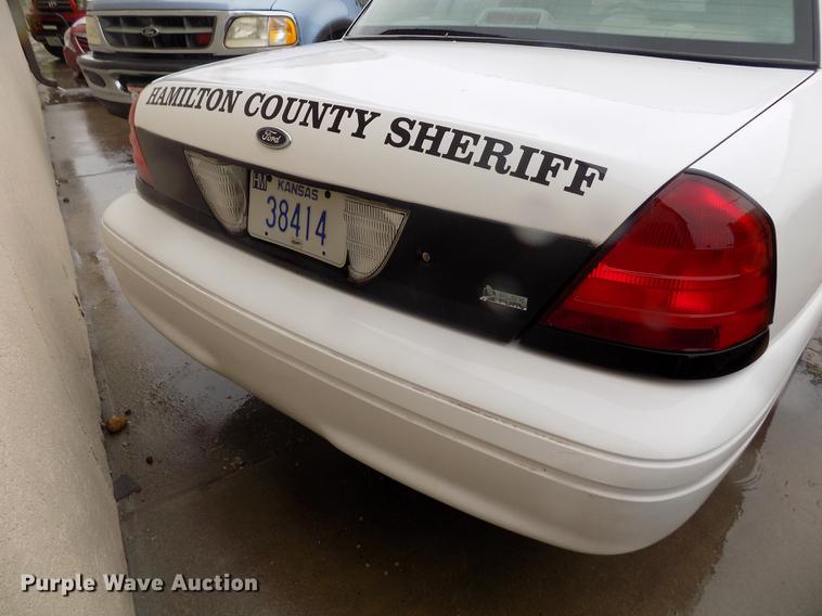 image for item FG9410 2011 Ford Crown Victoria Police Interceptor