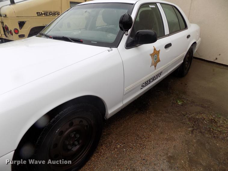 image for item FG9410 2011 Ford Crown Victoria Police Interceptor