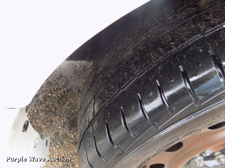 image for item FG9410 2011 Ford Crown Victoria Police Interceptor