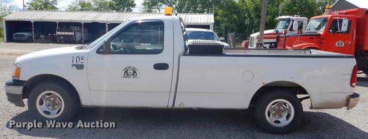 image for item FH9398 1999 Ford F150 XL pickup truck