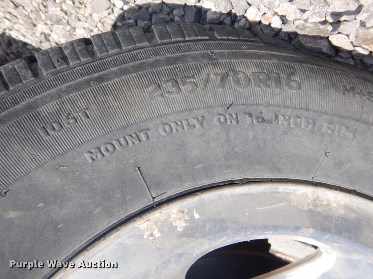 image for item FH9398 1999 Ford F150 XL pickup truck