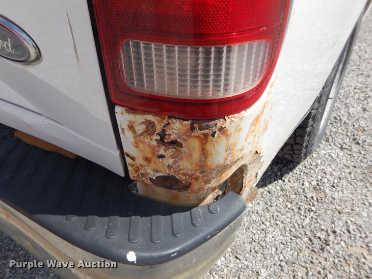 image for item FH9398 1999 Ford F150 XL pickup truck