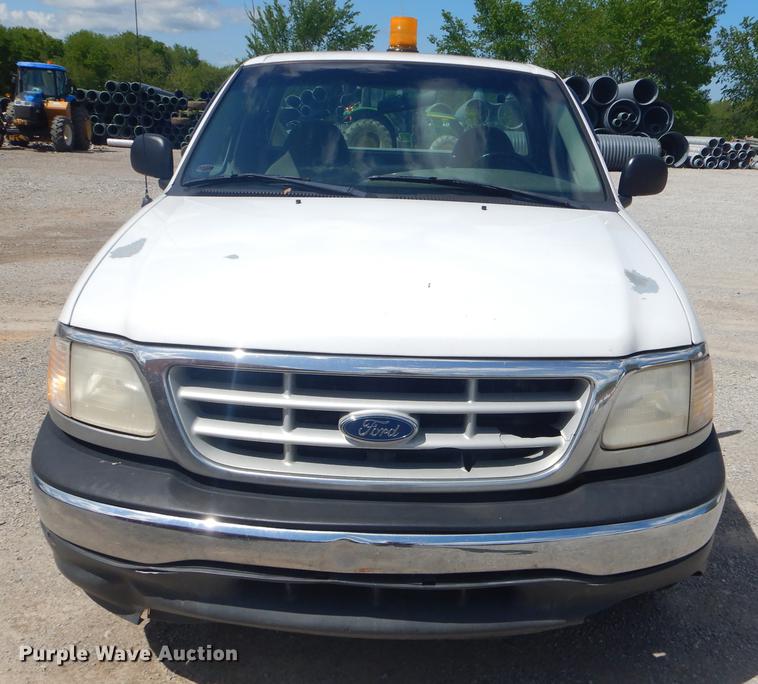 image for item FH9399 1999 Ford F150 XL pickup truck