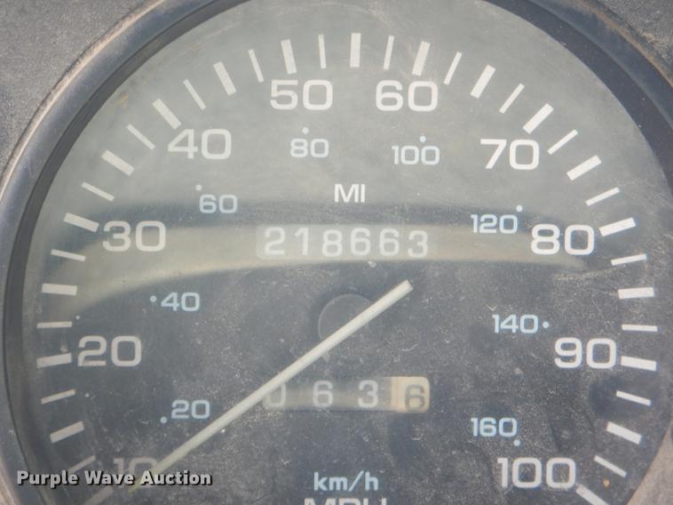 image for item FH9401 1992 Dodge D150 pickup truck