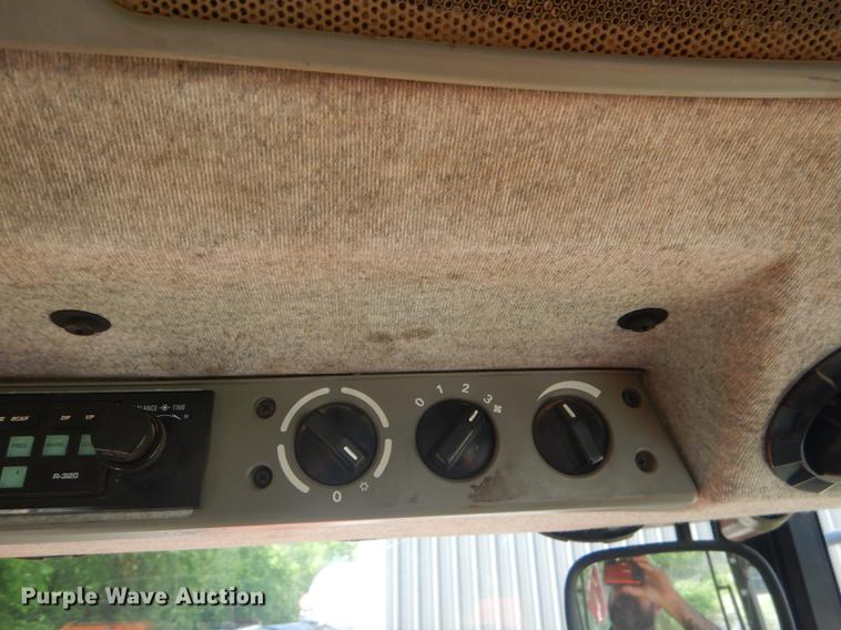 image for item FH9404 AGCO LT85 MFWD tractor