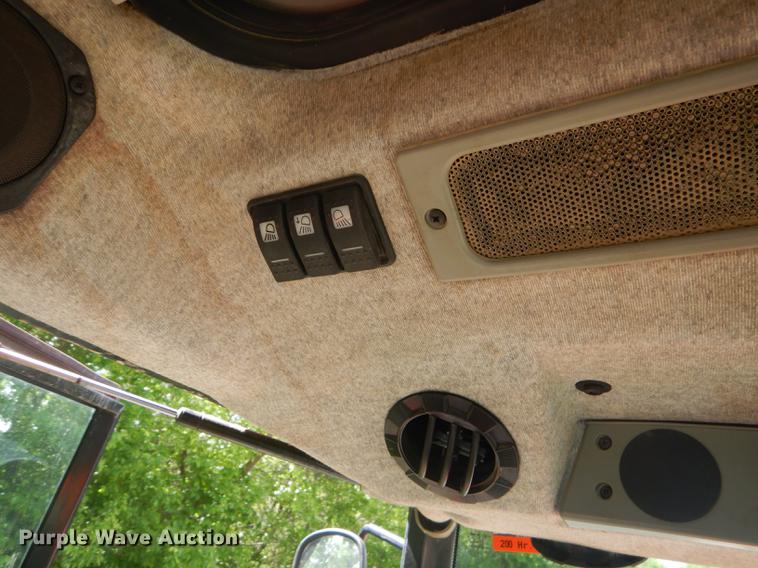 image for item FH9404 AGCO LT85 MFWD tractor