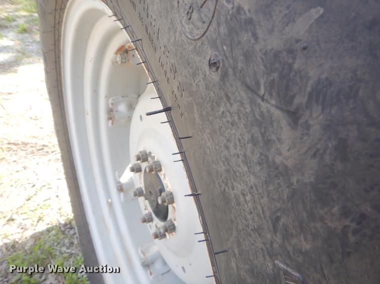 image for item FH9404 AGCO LT85 MFWD tractor