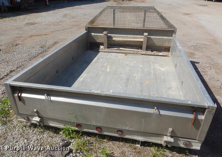 image for item FH9406 Aluminum flatbed