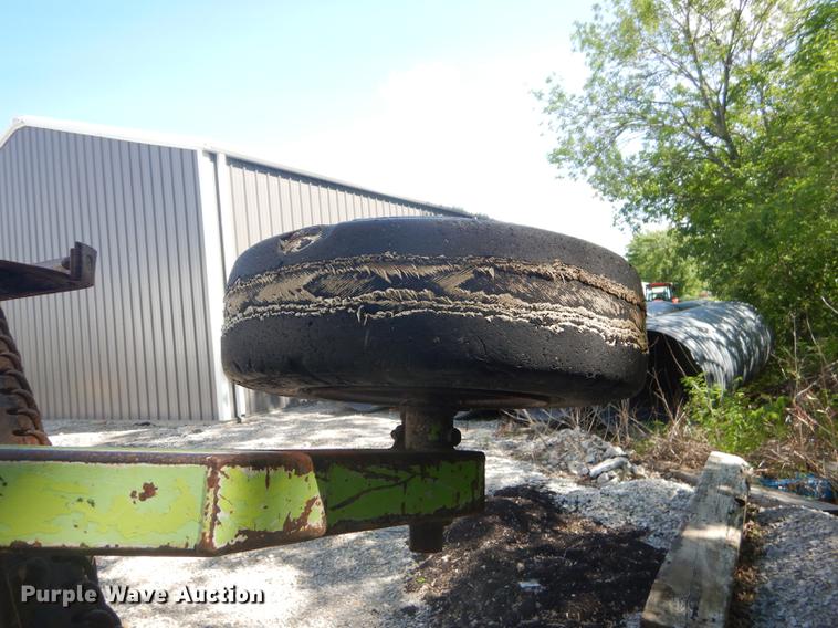 image for item FH9407 (2) Schulte XH100 rotary mowers