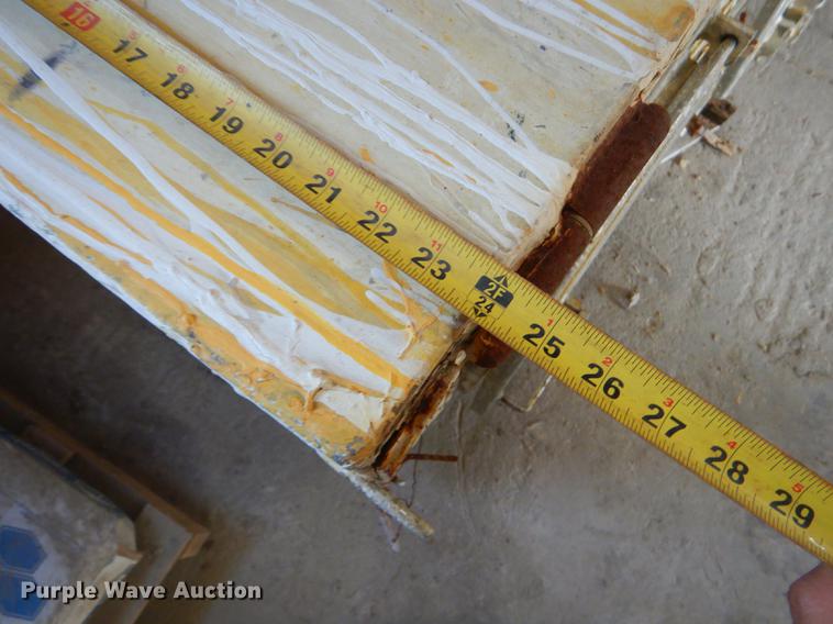 image for item FH9408 Ez Liner AL120 paint striper