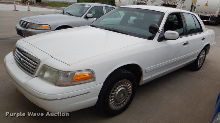 image for item FK9200 1999 Ford Crown Victoria Police Interceptor