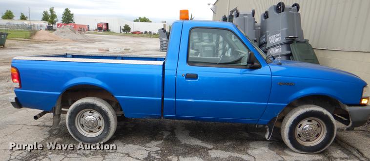 image for item FK9201 1999 Ford Ranger pickup truck