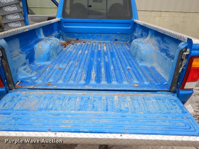 image for item FK9201 1999 Ford Ranger pickup truck