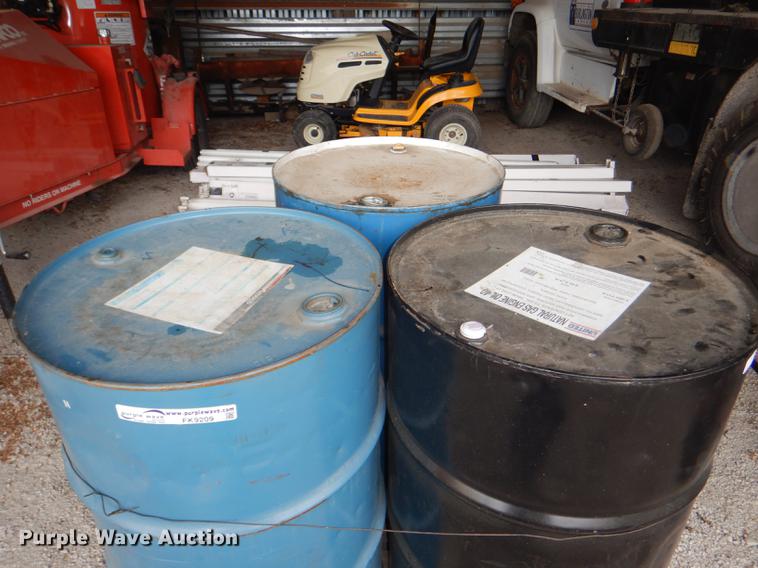 image for item FK9209 (3) 55 gallon drums