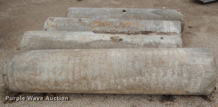 image for item FK9215 (4) concrete culvert pipes