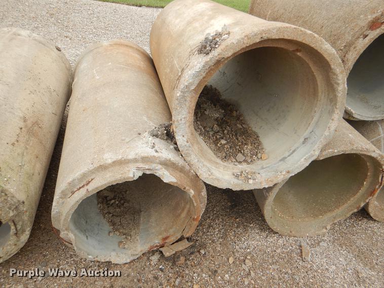 image for item FK9218 (13) concrete culvert pipes