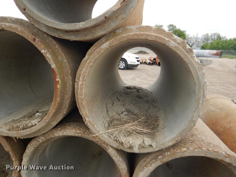 image for item FK9218 (13) concrete culvert pipes