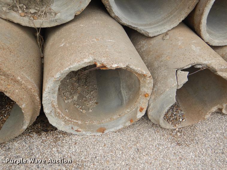 image for item FK9218 (13) concrete culvert pipes