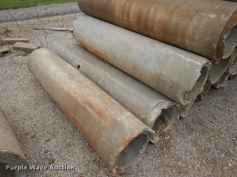 image for item FK9222 (31) concrete culvert pipes