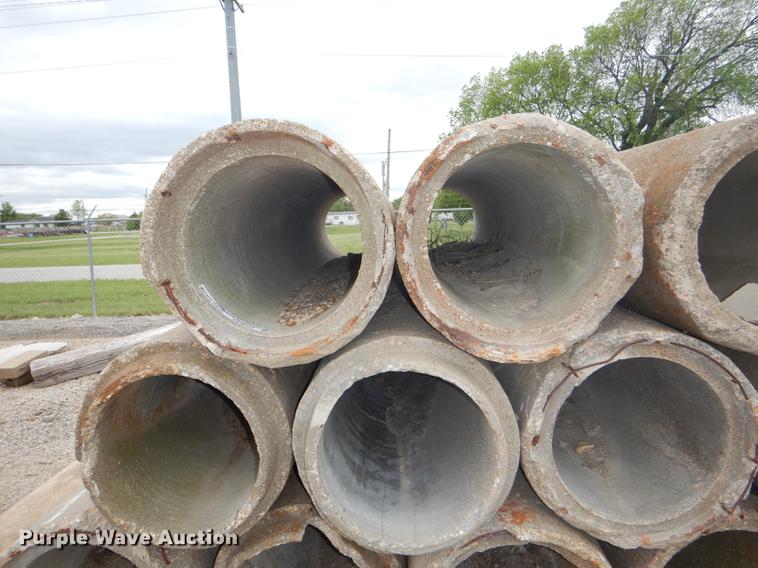 image for item FK9222 (31) concrete culvert pipes