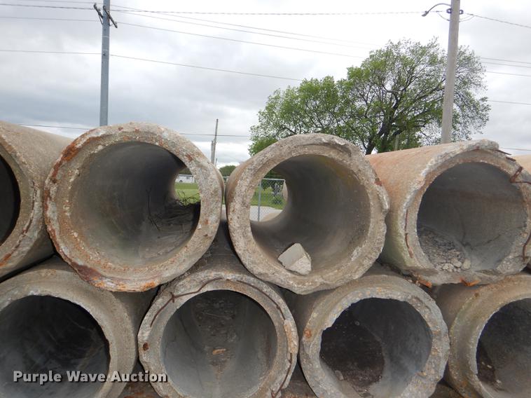image for item FK9222 (31) concrete culvert pipes