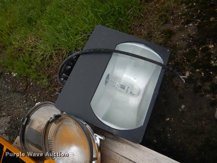 image for item FK9228 (11) lights