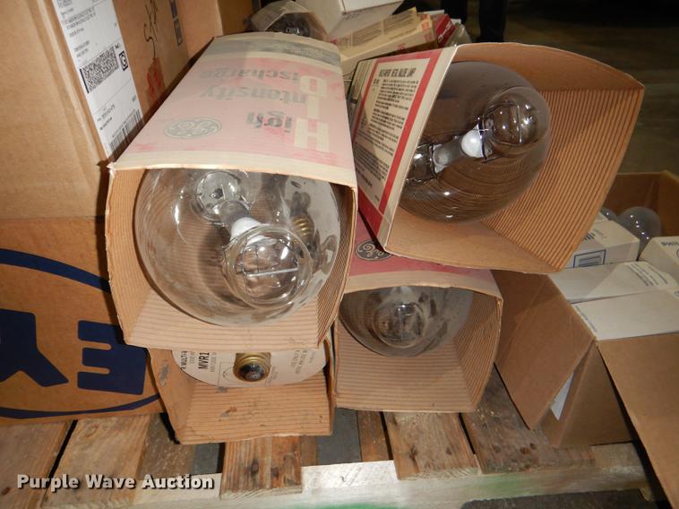 image for item FK9229 Light bulbs