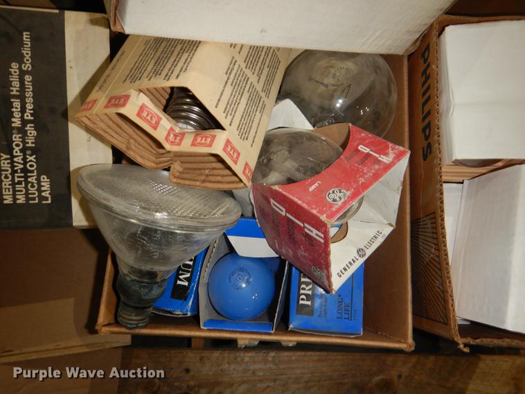 image for item FK9229 Light bulbs