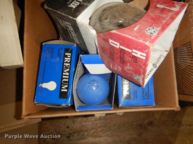 image for item FK9229 Light bulbs