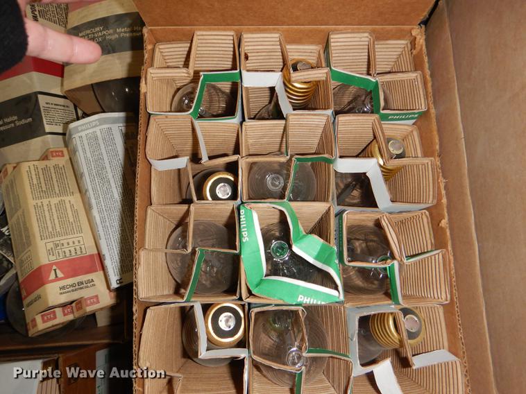 image for item FK9229 Light bulbs