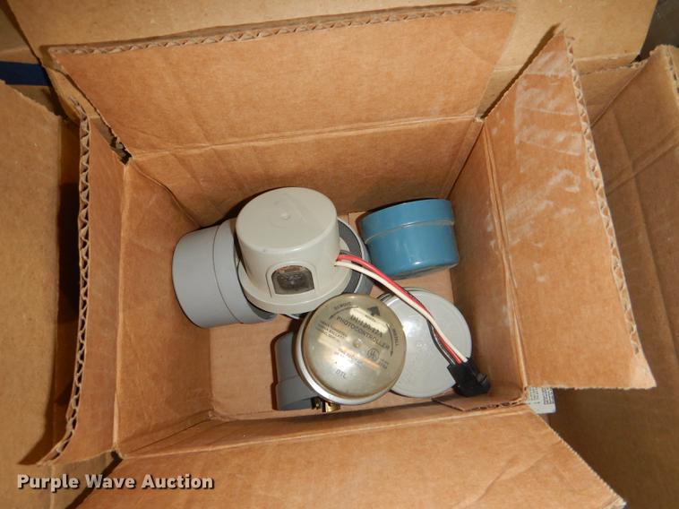 image for item FK9229 Light bulbs
