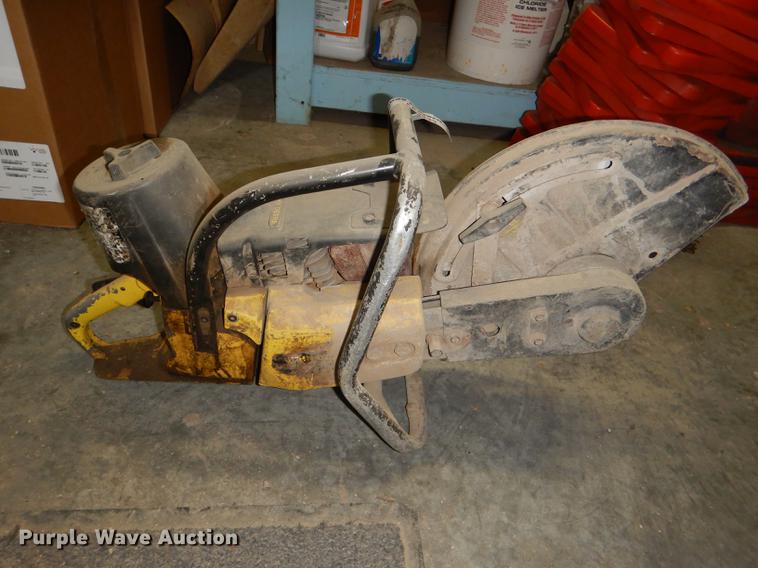 image for item FK9233 John Deere 880MS concrete saw