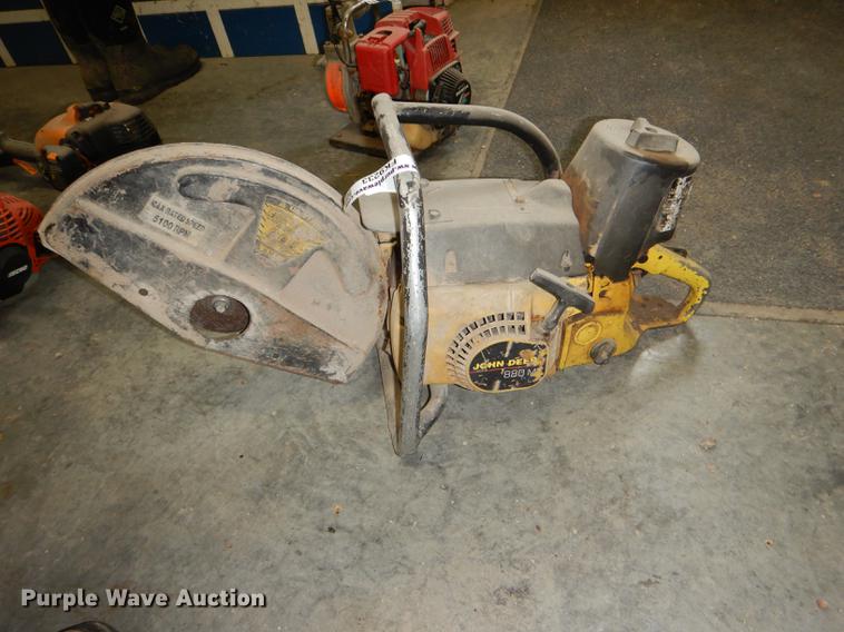 image for item FK9233 John Deere 880MS concrete saw