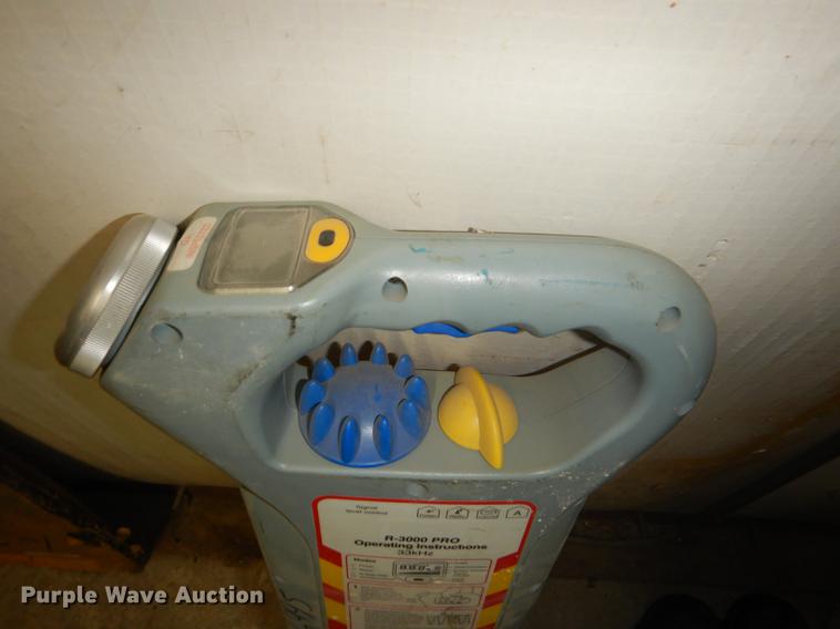 image for item FK9237 (4) electronic finders