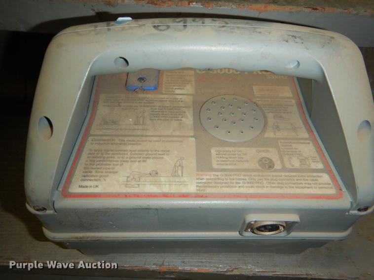 image for item FK9237 (4) electronic finders